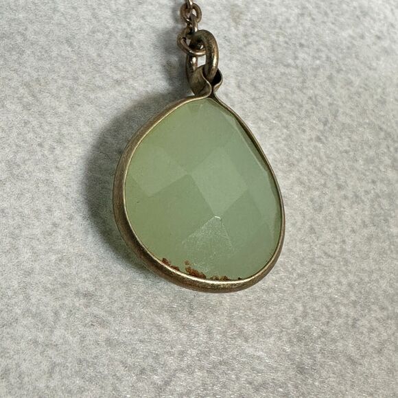 J. Crew Necklace Charm Fringe Tassel Green Crystal Gold Tone 40" Jewelry - Picture 3 of 8